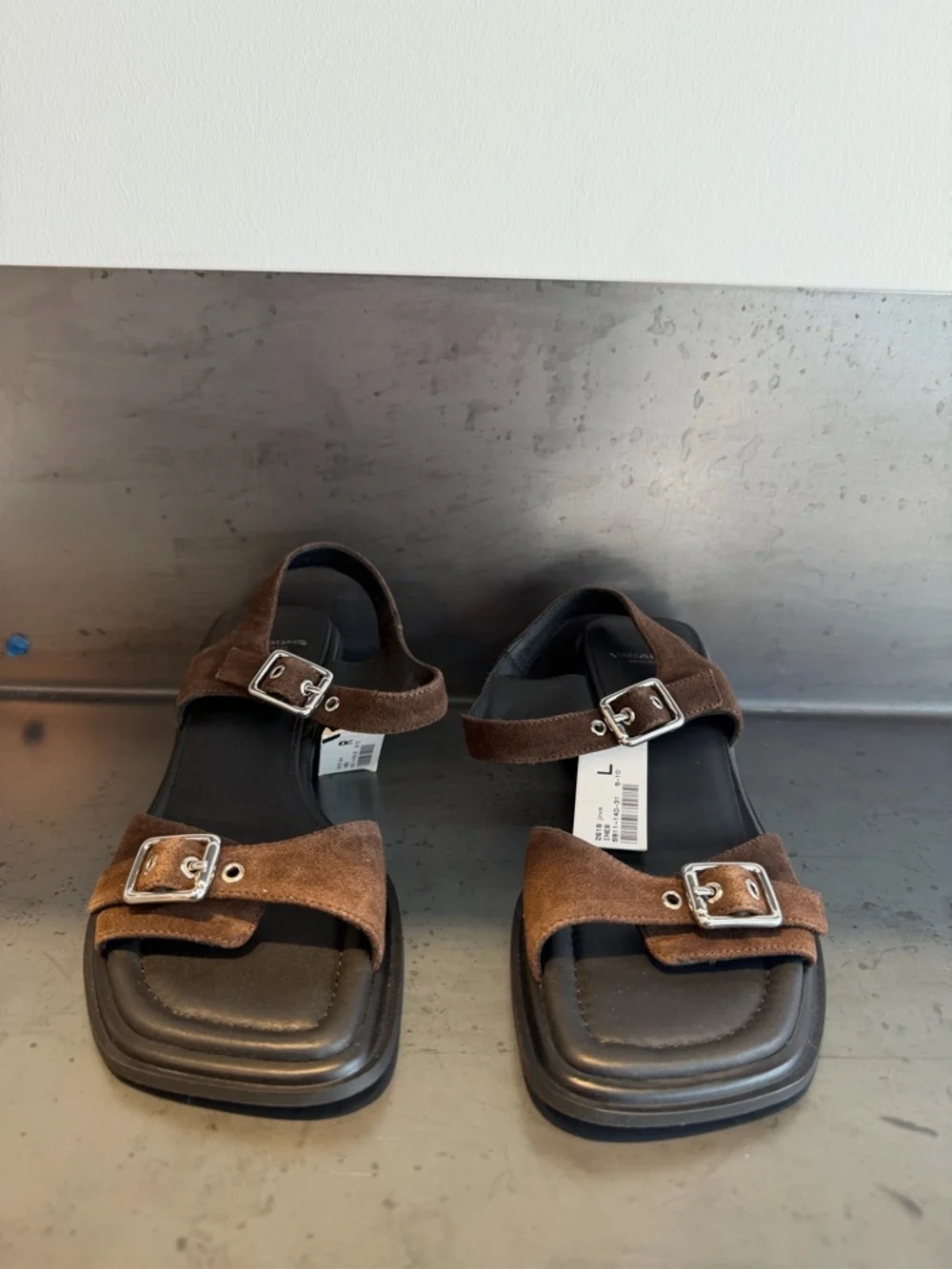 Vagabond Ines Heeled Sandals - Picture 2 of 5